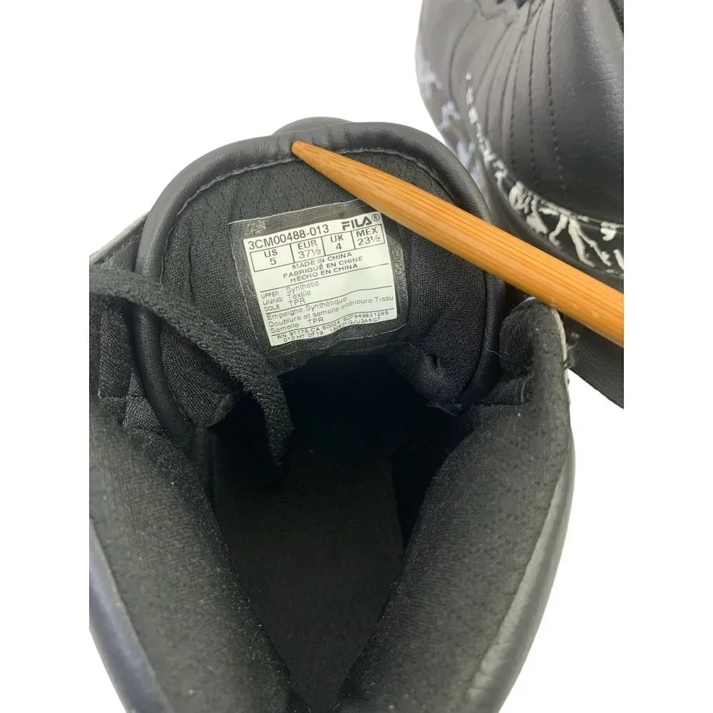 Fila pre owned